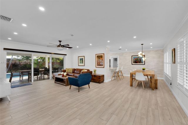 6440 SW 63rd Ter 0, South Miami, FL 33143