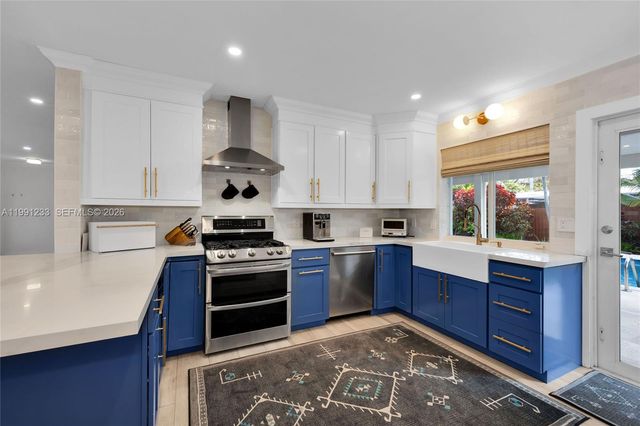 6440 SW 63rd Ter 0, South Miami, FL 33143