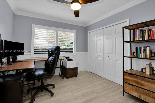 6440 SW 63rd Ter 0, South Miami, FL 33143