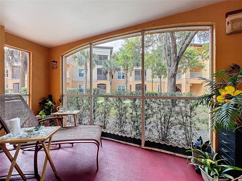 Image 39 of property listing at 5471 VINELAND ROAD 7109, Orlando, FL 32811