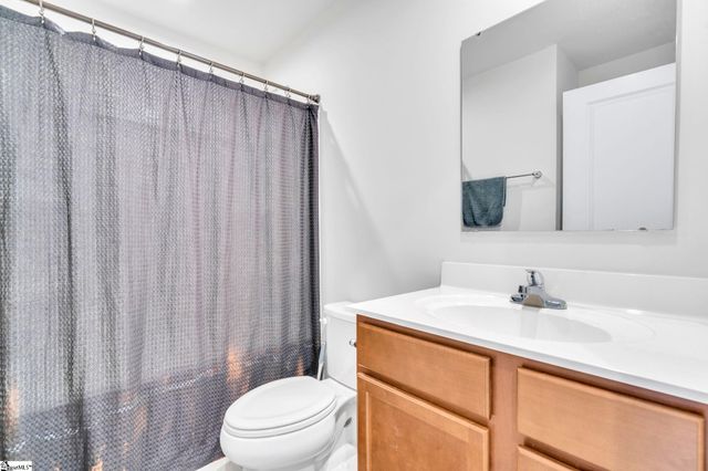 31 Tidworth Drive, Greer, SC 29651