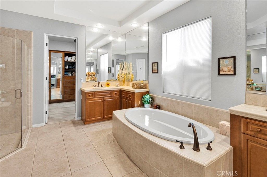 Image 28 of property listing at 19277 Stratford Way, Apple Valley, CA 92308