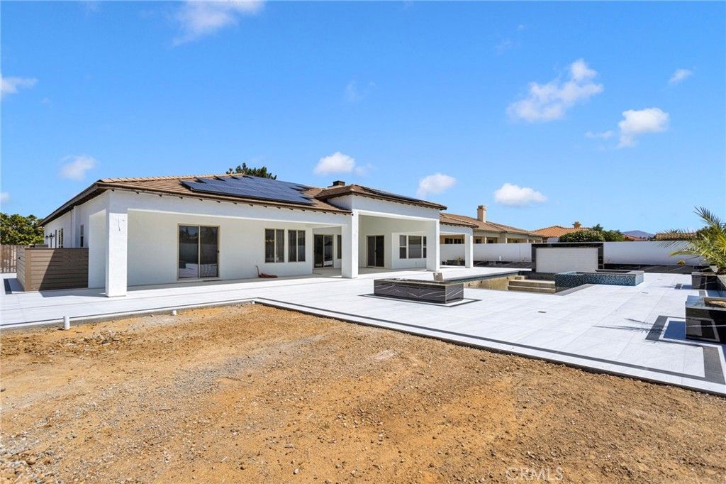 Image 45 of property listing at 19277 Stratford Way, Apple Valley, CA 92308