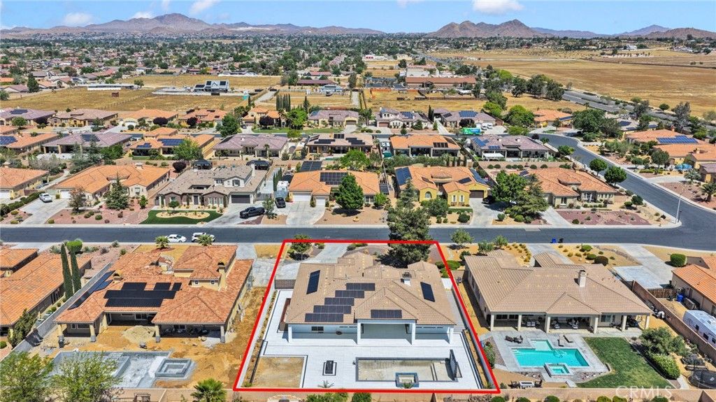 Image 60 of property listing at 19277 Stratford Way, Apple Valley, CA 92308