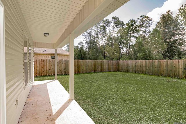 13717 Fig Dr, Denham Springs, LA 70726
