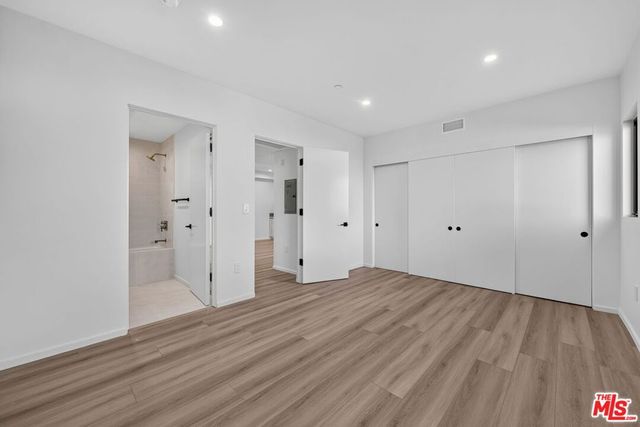 1853 12th Street F, Santa Monica, CA 90404