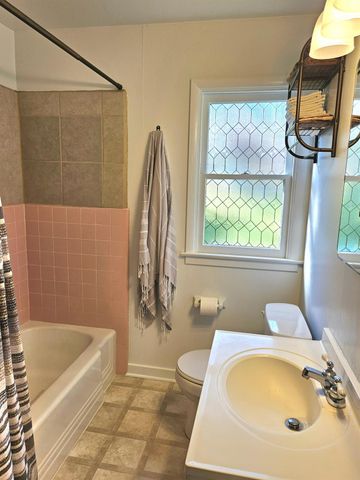 45695 Lauri Lane, Oakhurst, CA 93644