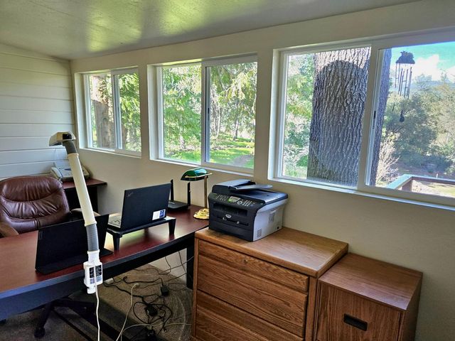 45695 Lauri Lane, Oakhurst, CA 93644