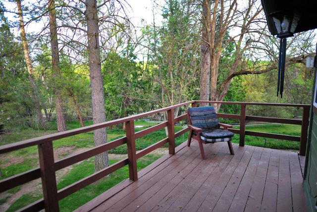 45695 Lauri Lane, Oakhurst, CA 93644