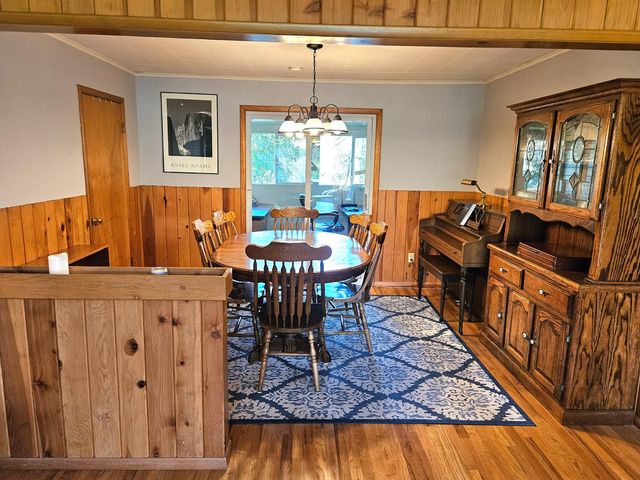 45695 Lauri Lane, Oakhurst, CA 93644