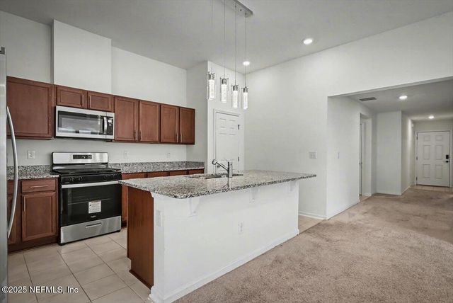 37 WILLOW Street, Palm Coast, FL 32164