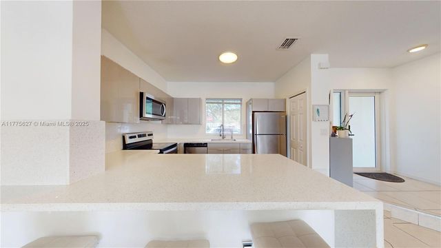 20453 NW 15th Ave 2, Miami Gardens, FL 33169