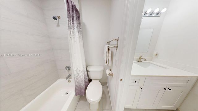 20453 NW 15th Ave 2, Miami Gardens, FL 33169