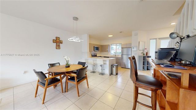 20453 NW 15th Ave 2, Miami Gardens, FL 33169