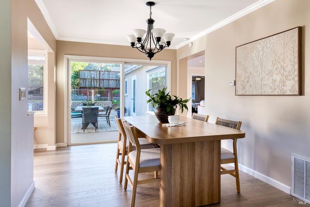 237 Alameda De La Loma, Novato, CA 94949