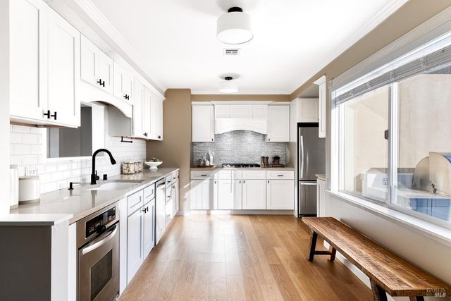 237 Alameda De La Loma, Novato, CA 94949