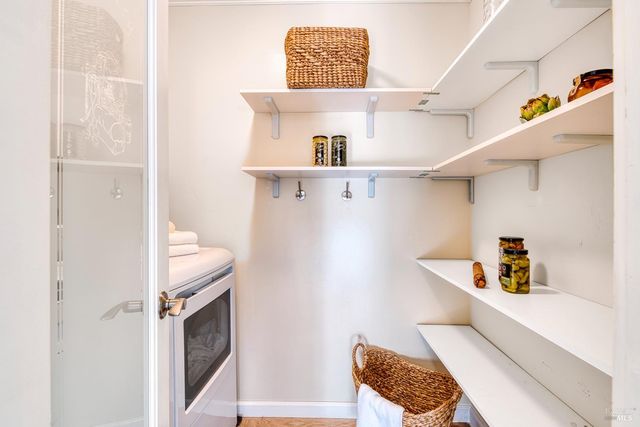 237 Alameda De La Loma, Novato, CA 94949