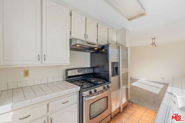 1021 N Crescent Heights Boulevard 205, West Hollywood, CA 90046