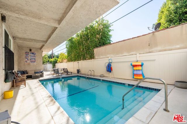 1021 N Crescent Heights Boulevard 205, West Hollywood, CA 90046
