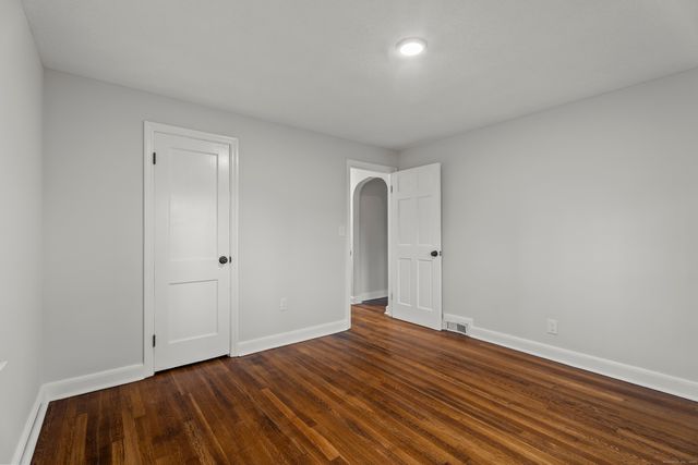 37 Thorpe Avenue, Meriden, CT 06450