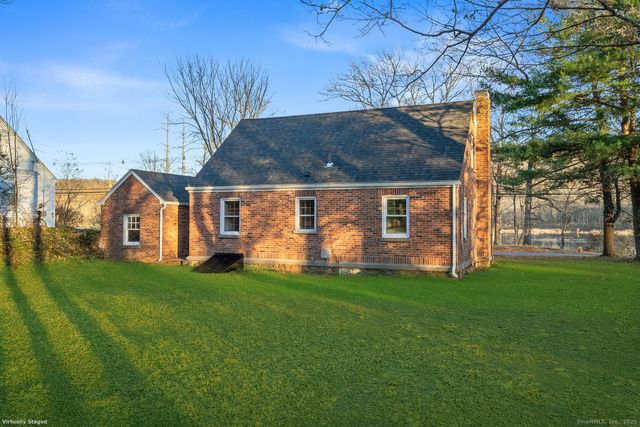 37 Thorpe Avenue, Meriden, CT 06450