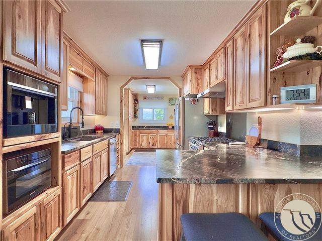 1444 Stallion Route, Billings, MT 59105
