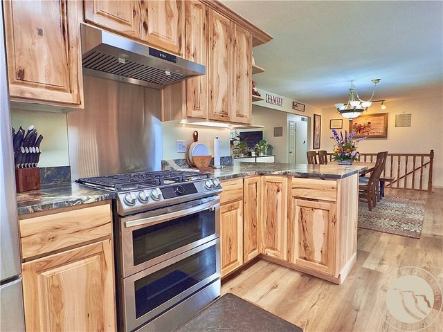 1444 Stallion Route, Billings, MT 59105