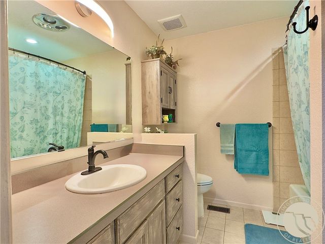 1444 Stallion Route, Billings, MT 59105