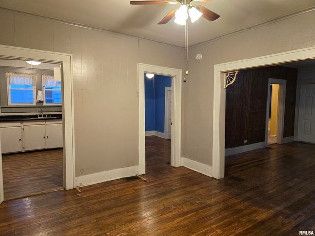 1028 S ROOSEVELT Street, Harrisburg, IL 62946