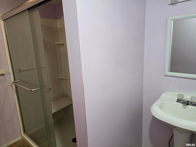 1028 S ROOSEVELT Street, Harrisburg, IL 62946