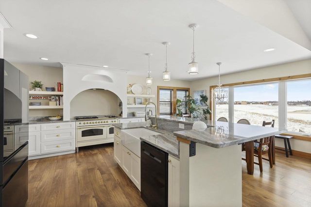 N8776 Island View Drive, New Lisbon, WI 53950