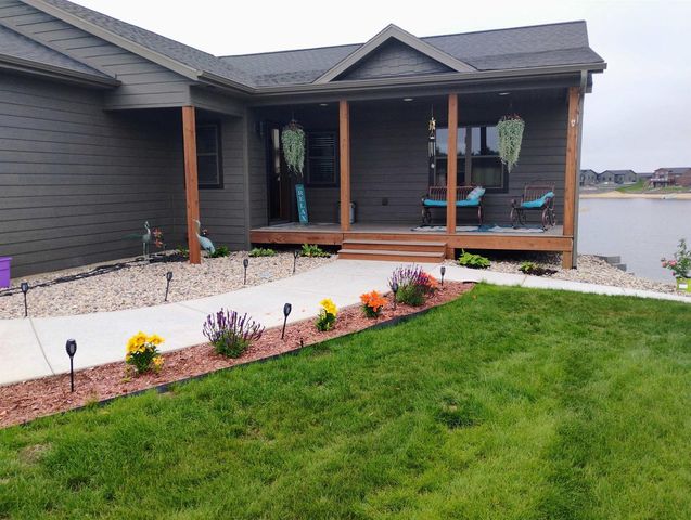 N8776 Island View Drive, New Lisbon, WI 53950