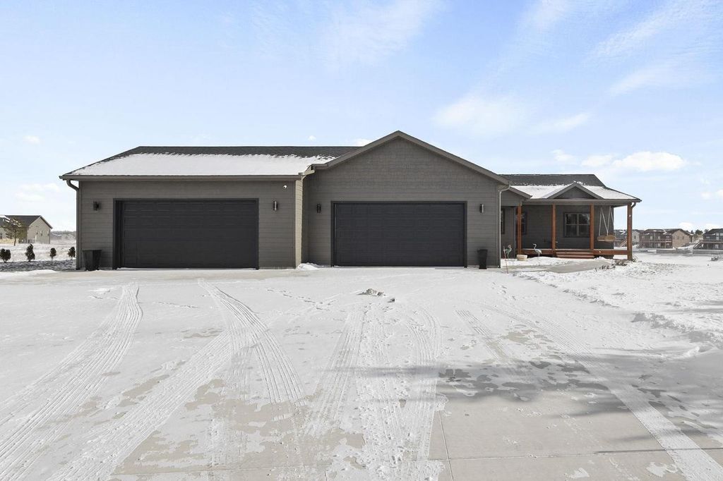 N8776 Island View Drive, New Lisbon, WI 53950