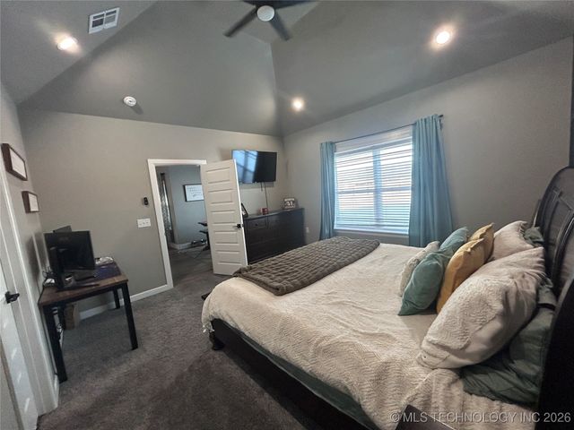 8201 S 13th Street East, Muskogee, OK 74403