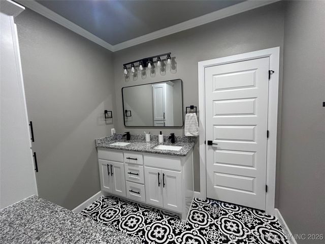 8201 S 13th Street East, Muskogee, OK 74403