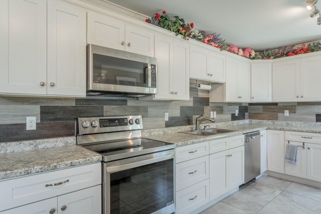 7598 Gawain Path, Ooltewah, TN 37363