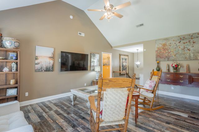 7598 Gawain Path, Ooltewah, TN 37363