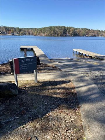 105 Dawn Court, Jackson, GA 30233