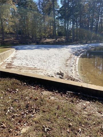 105 Dawn Court, Jackson, GA 30233