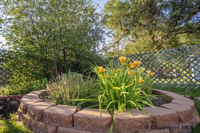 119 STANFIELD AVE, Cheyenne, WY 82007