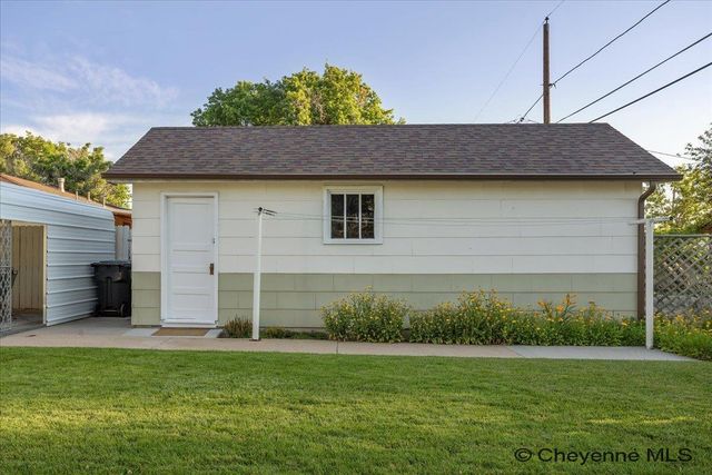 119 STANFIELD AVE, Cheyenne, WY 82007