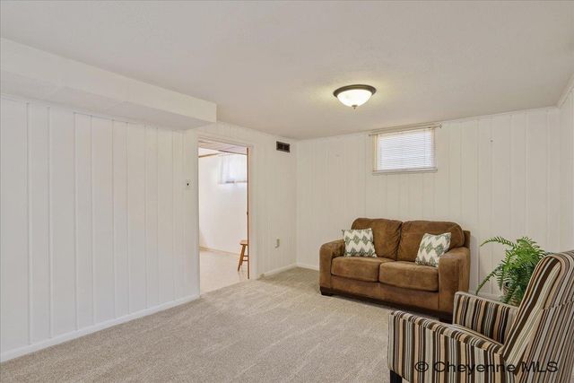 119 STANFIELD AVE, Cheyenne, WY 82007