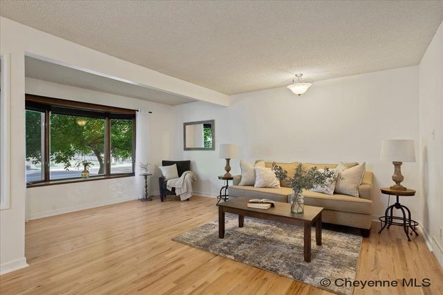 119 STANFIELD AVE, Cheyenne, WY 82007