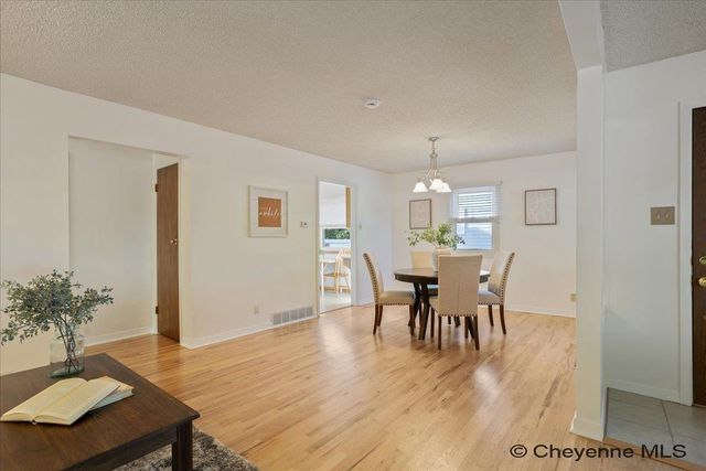 119 STANFIELD AVE, Cheyenne, WY 82007
