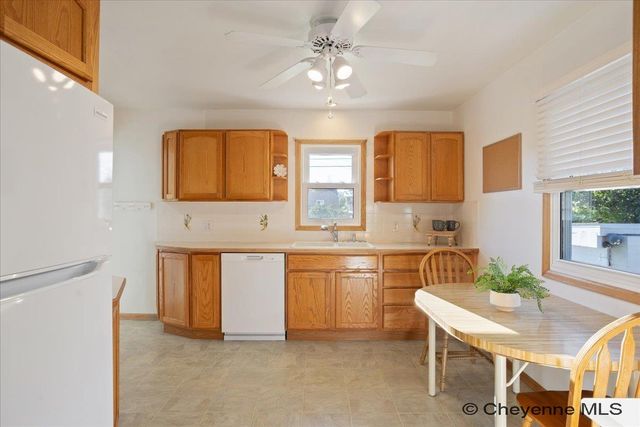 119 STANFIELD AVE, Cheyenne, WY 82007