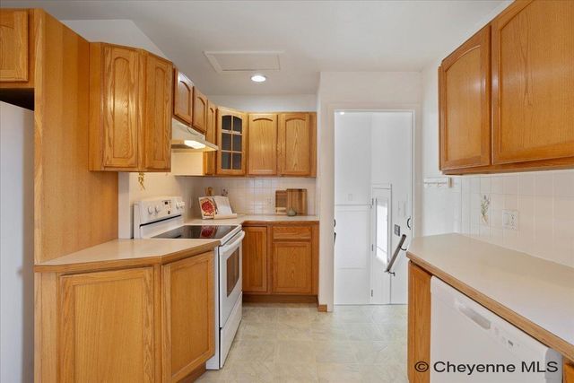 119 STANFIELD AVE, Cheyenne, WY 82007