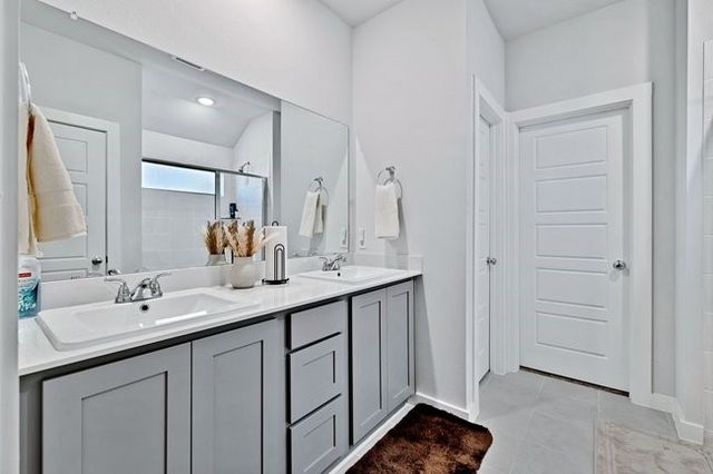 505 Hazeltine Road, Red Oak, TX 75154