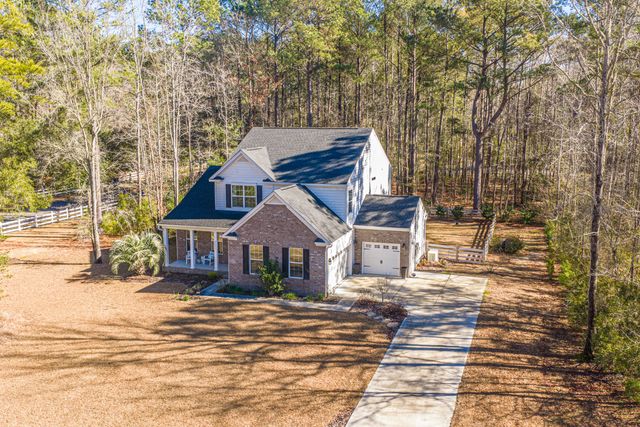 2001 Tacoma Circle, Ridgeville, SC 29472