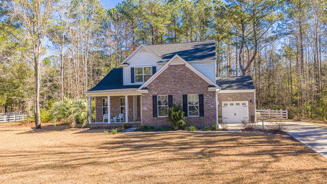 2001 Tacoma Circle, Ridgeville, SC 29472