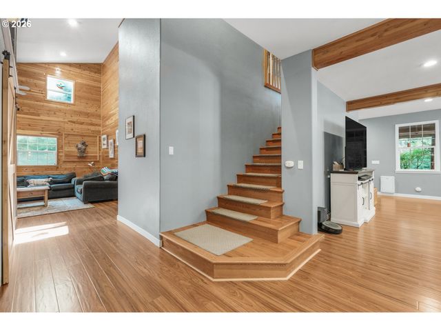 44751 Se WILDCAT MOUNTAIN Dr, Sandy, OR 97055